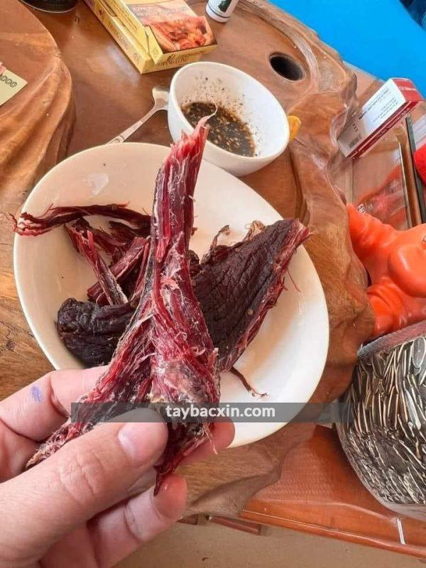 Thịt trâu gác bếp tại Ngô Quyền