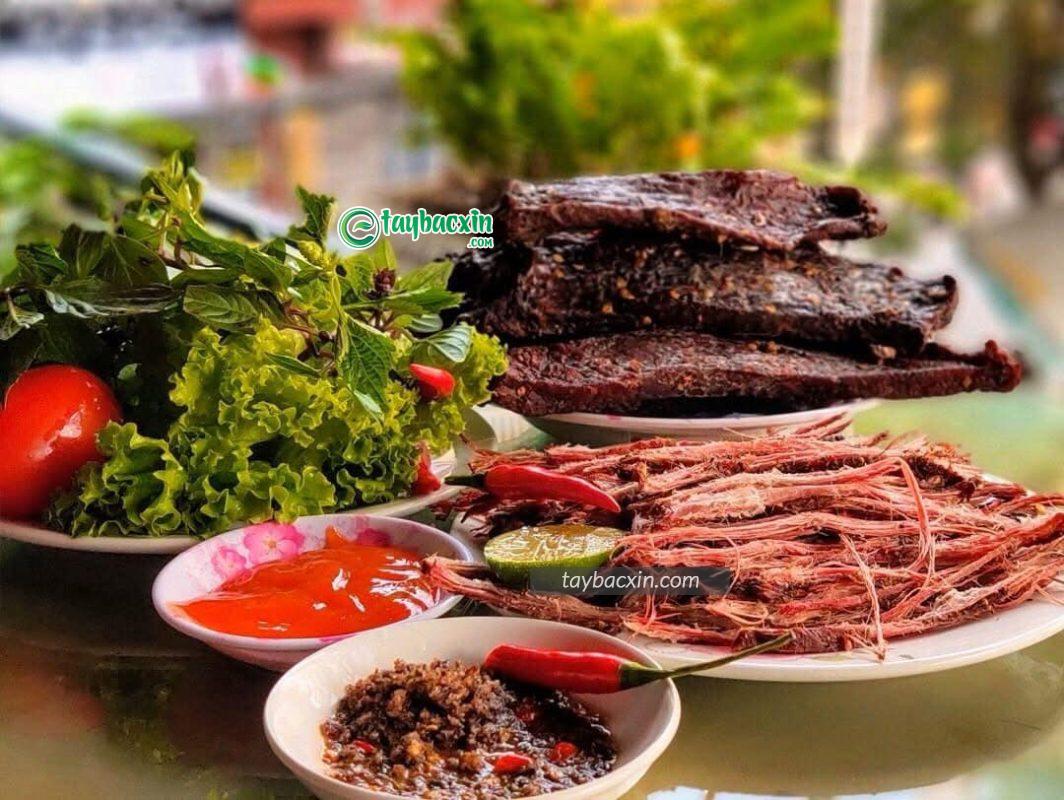 Vì sao thịt trâu gác bếp được yêu thích tại Khánh Hòa