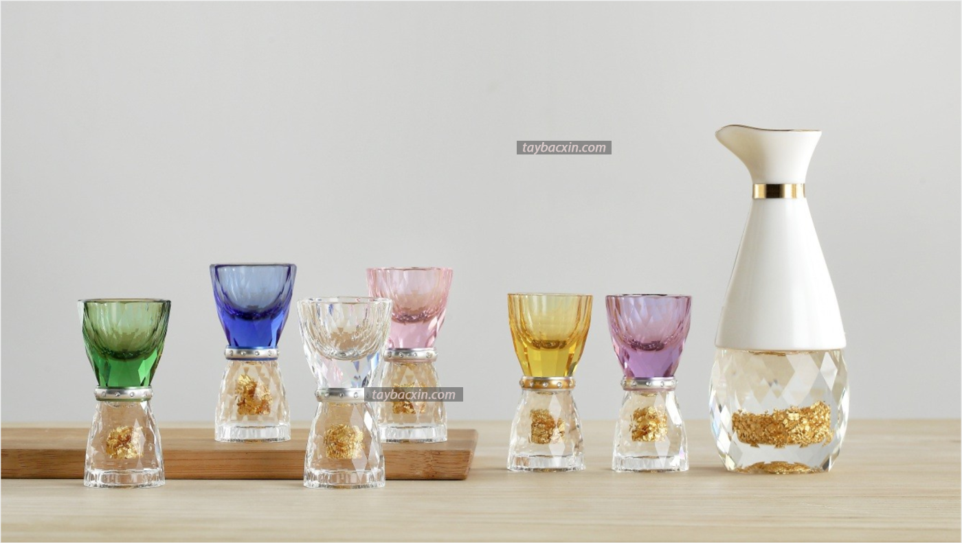 Bộ trà hoặc bộ ly pha lê