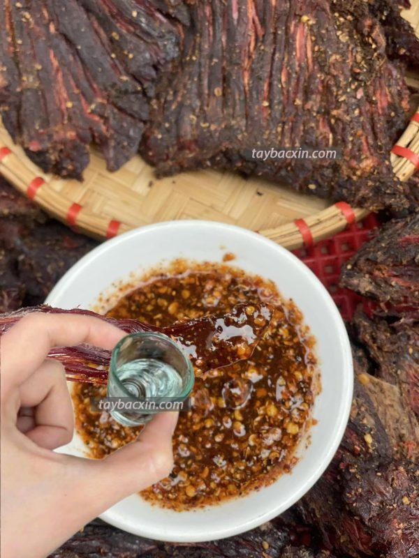 Thịt Trâu Gác Bếp Có Ngon Như Lời Đồn Không? – Đánh Giá Thực Tế