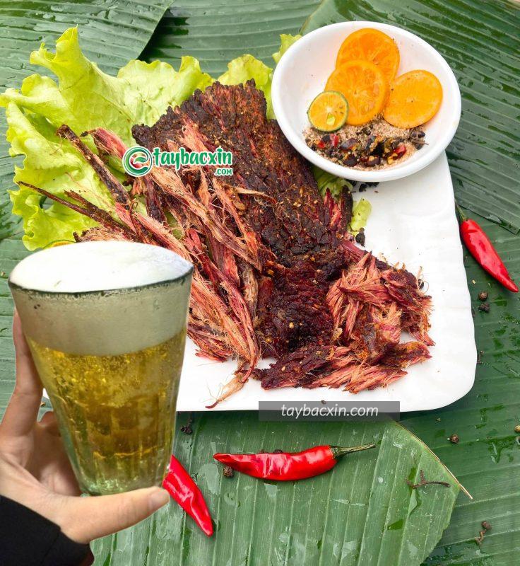 Kinh Nghiệm Mua Thịt Trâu Gác Bếp Đúng Chuẩn 