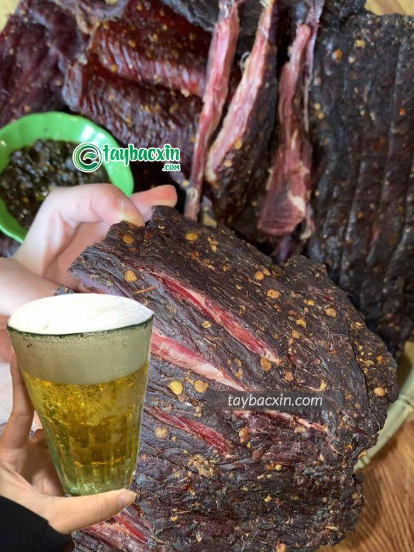 Tại Sao Thịt Trâu Gác Bếp Tây Bắc Lại Đắt Giá Và Được Yêu Thích