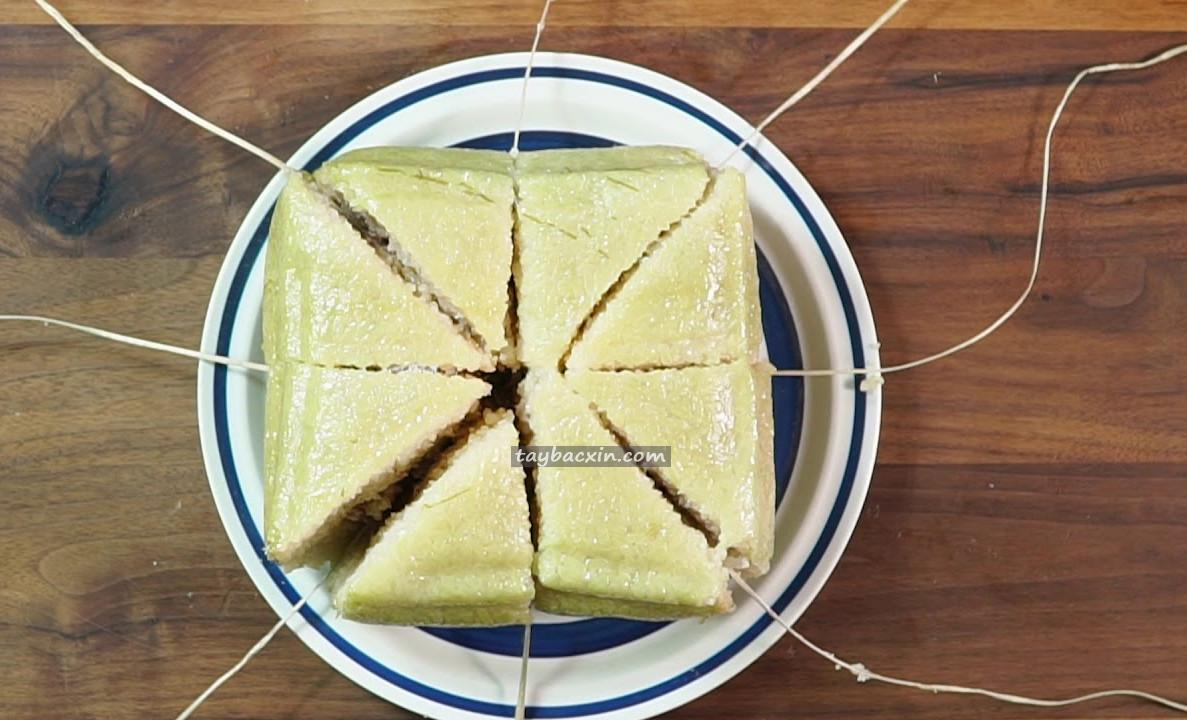 Cắt bánh chưng nên dùng lạt hay dao thì tốt hơn