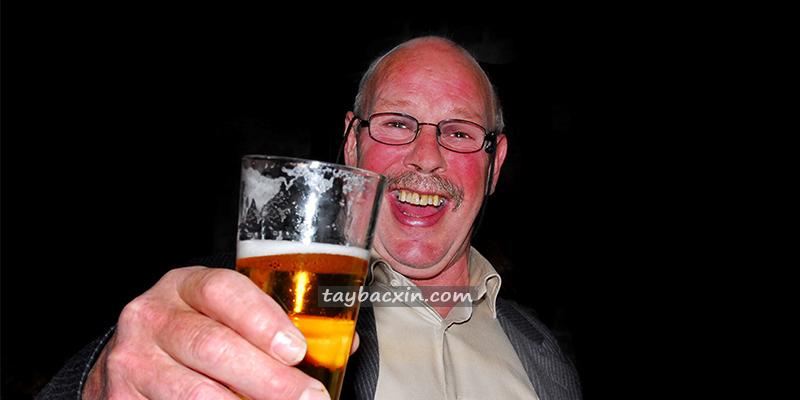 Vì sao người châu Á dễ đỏ mặt hơn